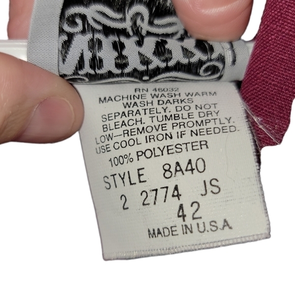 Vintage Nikki blazer size 42 pink, 80s vibe, polyester, pockets on front - Picture 2 of 8